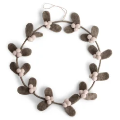 En Gry & Sif Felt Christmas Wreath - Large Mistletoe| Wreaths