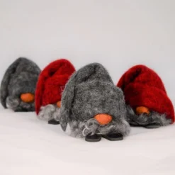 Asas Tomtebod Tomte Gnome - Little Sune (Red Cap)| Tomte Gnomes