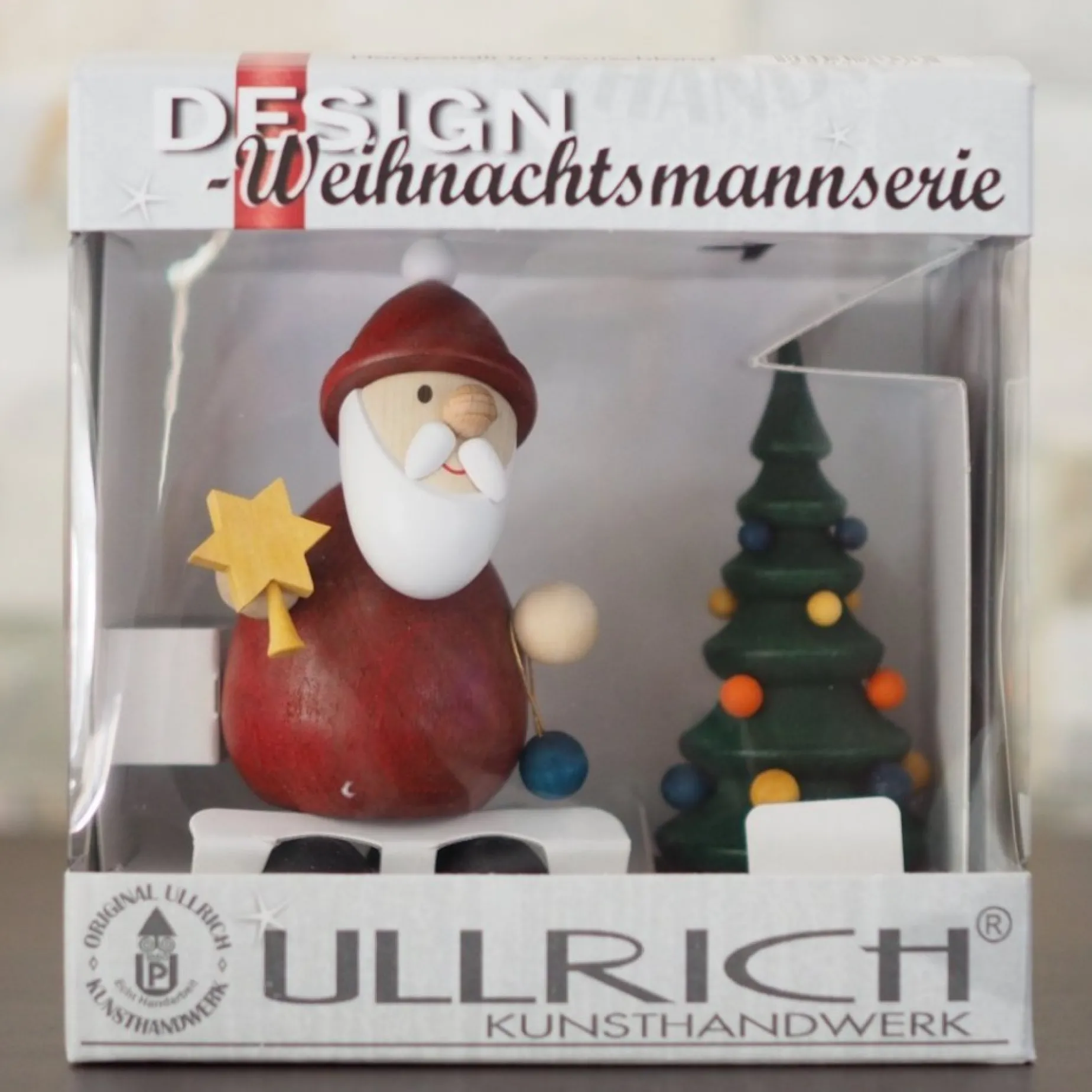Paul Ullrich Weihnachtsmann Collectibles - Santa Topping His Tree| Rudolph & Friends Collectibles
