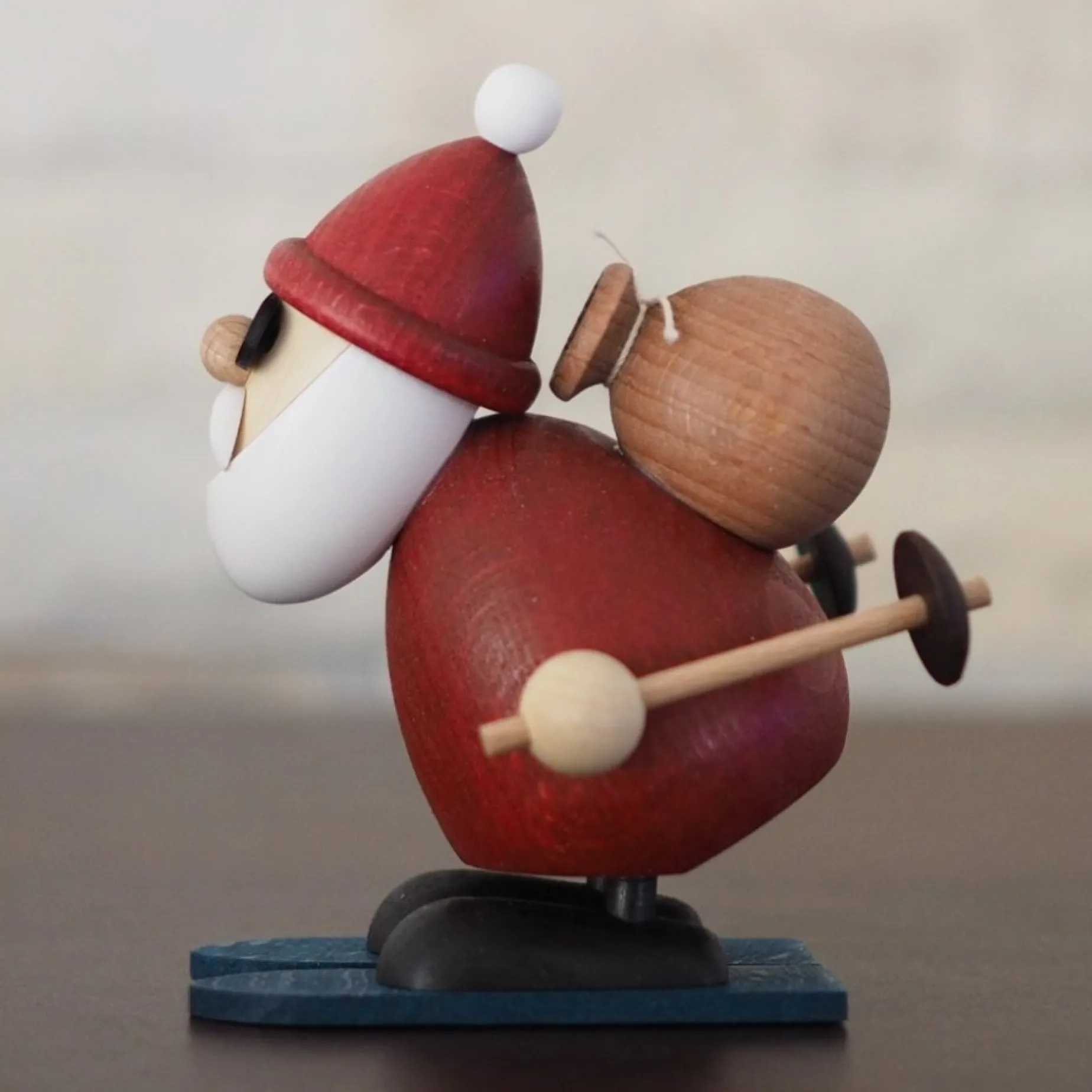 Paul Ullrich Weihnachtsmann Collectibles - Ski Racing Santa| Rudolph & Friends Collectibles